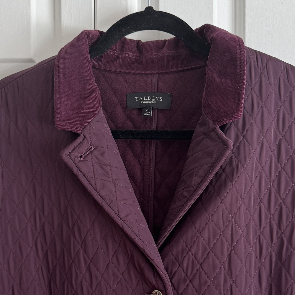 Talbots Quilted Dark Purple Vest, Size XL, Medium Weight, Fleece Lining, Pockets - Picture 2 of 8